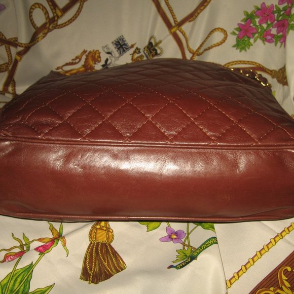 ❤️LOUISE FONTAINE CHOCOLATE BROWN QUILTED LEATHER 4 COMPARTMENT CHAIN BAG PURSE - Picture 6 of 9